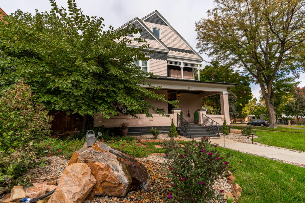 28-web-or-mls-Greenwood Air BnB RGRR-28