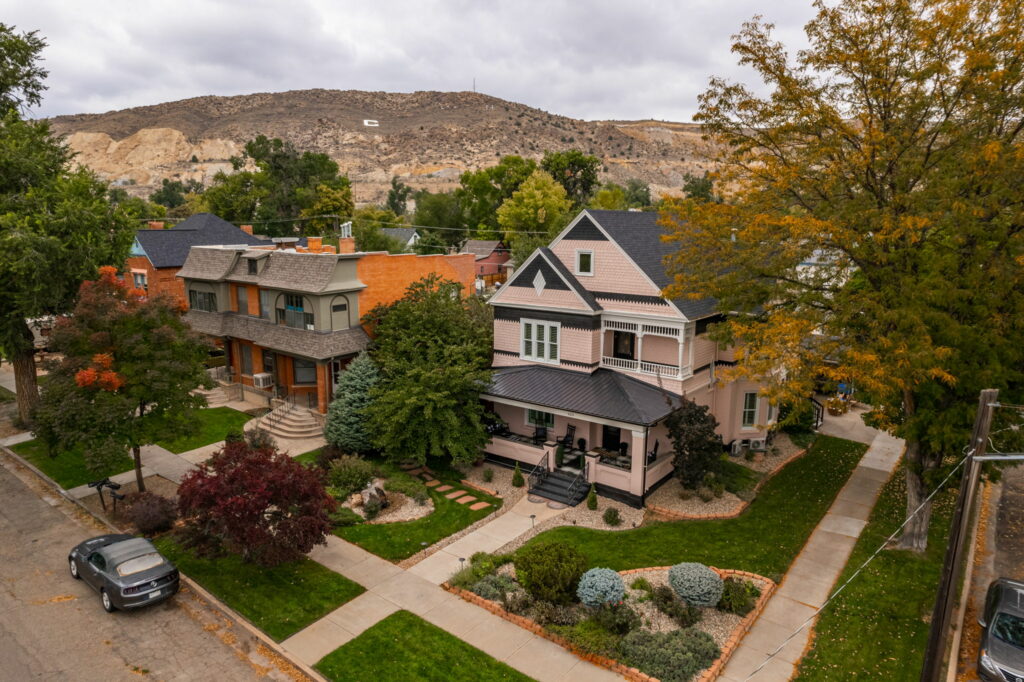 53-web-or-mls-Greenwood Air BnB RGRR-53