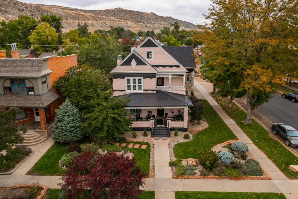 54-web-or-mls-Greenwood Air BnB RGRR-54