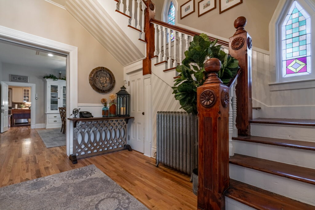 8-web-or-mls-Greenwood Air BnB RGRR-8