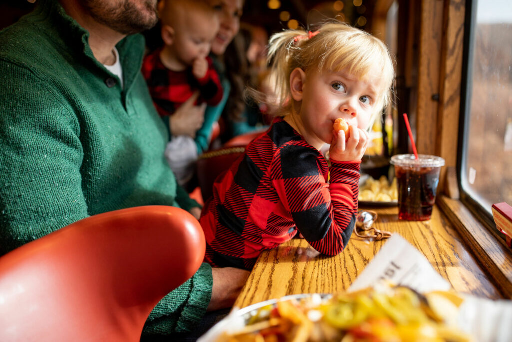 RRRR-SantaExpressTrain-24