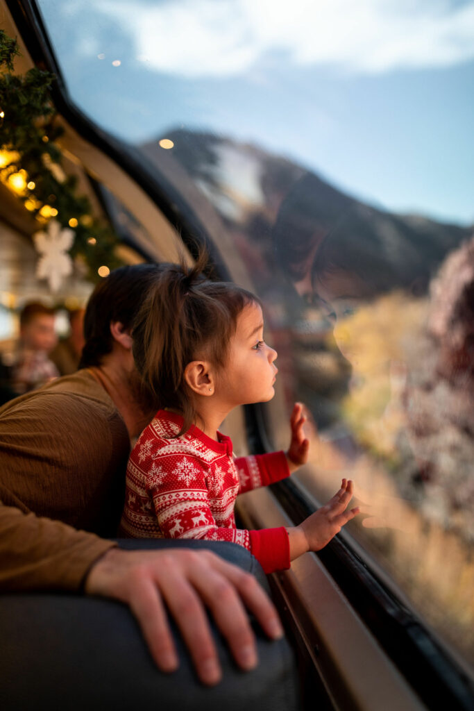 RRRR-SantaExpressTrain-3