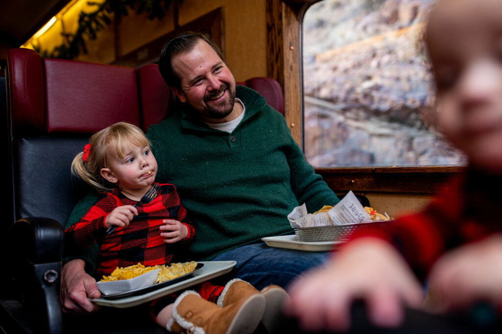 RRRR-SantaExpressTrain-34