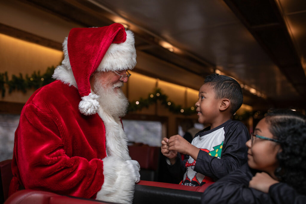 RRRR-SantaExpressTrain-39