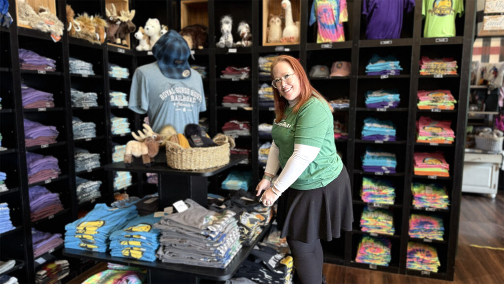 RGRR Gift shop associate