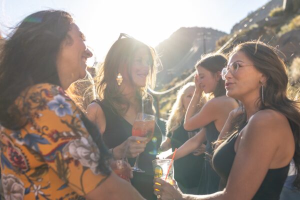 RRRR-Social Train-17 (2) RRRR-Social Train-17 (2)